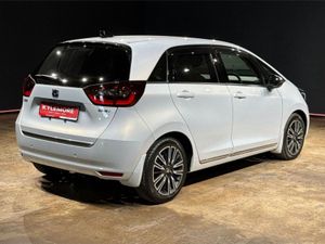 Honda Fit 1.5 Hybrid Automatic - Half Brown/black - Image 2