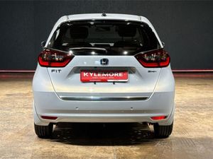Honda Fit 1.5 Hybrid Automatic - Half Brown/black - Image 3