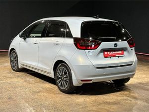 Honda Fit 1.5 Hybrid Automatic - Half Brown/black - Image 4