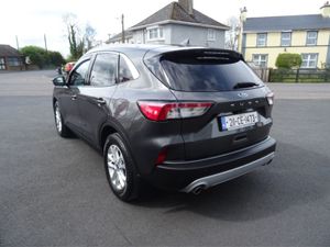 Ford Kuga Titanium 1.5 TD 120 S6.2 M6 F 4DR - Image 4