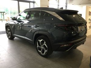 Hyundai Tucson Executive Plus Hybrid - Image 3