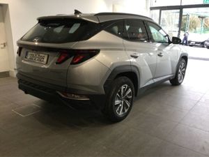 Hyundai Tucson Executive Hybrid Automatic - 1 Own - Image 2