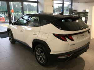 Hyundai Tucson Comfort Plus Hybrid - Image 4