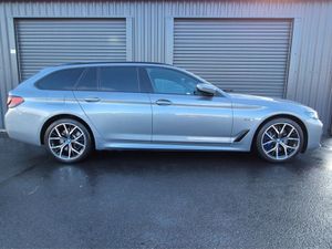 BMW 5 Series 530E Touring M Sport Auto - Image 4