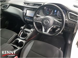 Nissan QASHQAI 1.5 SV 18 4DR - Image 2