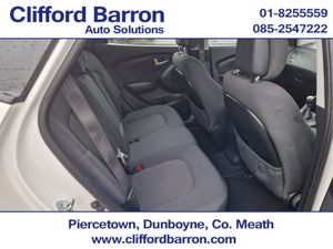 Hyundai ix35 1.7 Crdi Style 2WD 5DR - Image 2