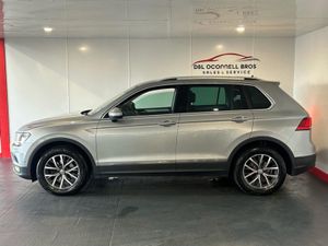 Volkswagen Tiguan CL 2.0 TDI Manual 6speed FWD 15 - Image 4