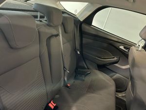 Ford Focus 1.5 Tdci Titanium 120PS 6speed 5DR - Image 2