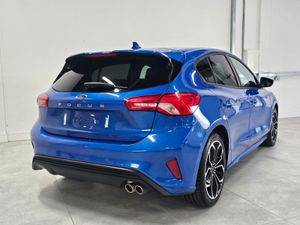 2022 Ford Focus  ST Line X Edition 1.5 TDCi 120 - Image 4