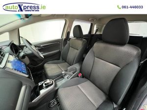 Honda Fit 1.5 Self-charging Hybrid Automatic  Rev - Image 4