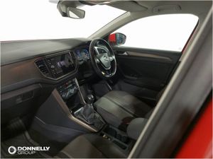 Volkswagen T-Roc 1.5 TSI EVO SE 5dr - Image 2