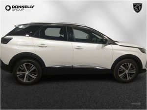 Peugeot 3008 1.2 Hybrid 136 Allure 5dr E-dsc6 - Image 3