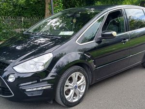 Ford S-Max 2012 *TITANIUM 7 SEATS* 1.6 TDCi - Image 2