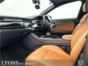 Audi A8 60 Tfsi E Quattro Luxury - Image 3