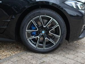 BMW i4 Edrive35 M Sport - IN Stock - Image 4