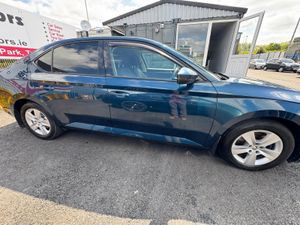 Skoda Superb 2015 - Image 4