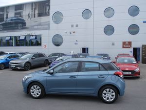 Hyundai i20 2016 - Image 2