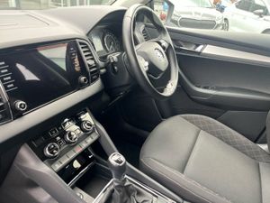 Skoda Karoq Ambition 2.0tdi 115HP Manual -used Ca - Image 3