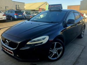2016 Volvo V40 Black 1.5 T3 Sporty Hatchback - Image 2