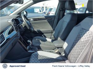 Volkswagen T-Roc R-line Auto 1.5tsi 150BHP  rear - Image 4