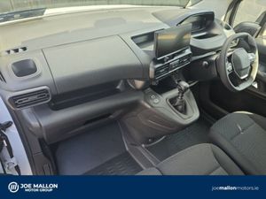 Peugeot Partner Partner PRO Plus. 100BHP. Pre-reg - Image 4