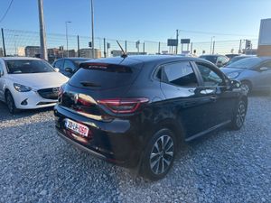 Renault Clio - Image 4