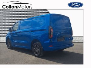 Ford Transit Custom Limited 136 BHP Auto SWB - Image 4