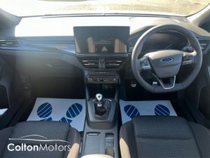 Ford Focus St-line - Image 4