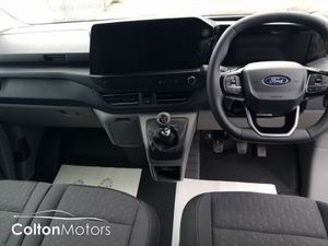 Ford Transit Custom Limited Custom 300 SWB 2.0 L - Image 3