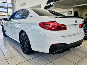 2018 BMW 530E G30 MSPORT 24,000KMS HUGE SPEC - Image 4