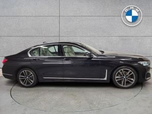 BMW 7 Series 730d Xdrive Saloon - Image 4