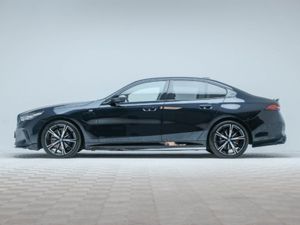 BMW 5 Series 530E M Sport - Image 4