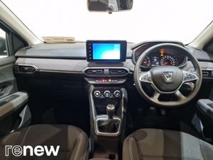 Dacia Jogger TCe 110 Expression 7 Seater - Image 2
