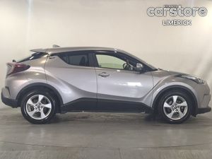 Toyota C-HR 1.8 PET Hybrid 5DR - Image 2