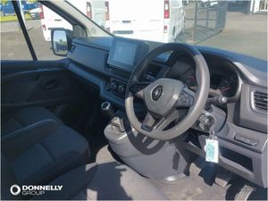 Renault Trafic Sl30 Blue dCi 130 Advance Van - Image 4
