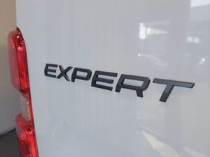 Peugeot Expert 1.5 Bluehdi 120 Professional Van - Image 3
