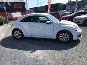 2015 VOLKSWAGEN BEETLE AUTOMATIC PETROL - Image 3