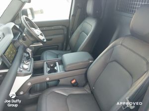 Land Rover Defender 110 3 0D Hard TOP SE - Image 4