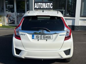 2015 Honda Fit 1.5 Hybrid auto,Top Specs,52K Mile - Image 4