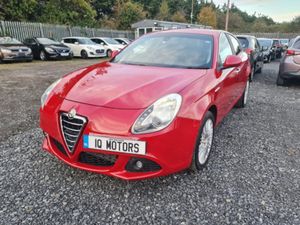 Alfa Romeo Giulietta 1.4L Automatic Low Mileage - Image 2