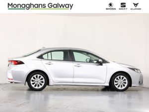 Toyota Corolla LUNA 4DR AUTO HYBRID - Image 3