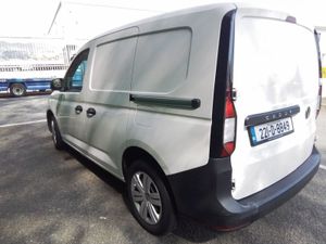 Volkswagen Caddy Cargo Tdi 102hp M6 Manual 6speed - Image 4