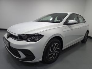 VW Polo Trendline 1.0 Auto - Image 3