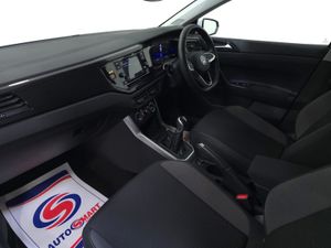 VW Polo Trendline 1.0 Auto - Image 4