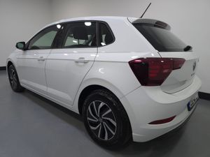 VW Polo Trendline 1.0 Auto - Image 2