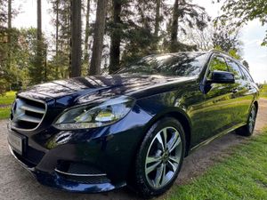 E220 AVANTGARDE ESTATE * HIGH SPEC* - Image 2