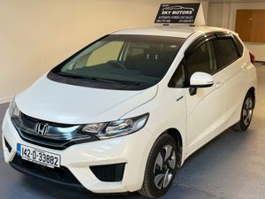 2014 Honda Jazz/Fit 1.5 Hybrid Automatic - Image 3