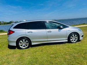 Honda Jade Lovely 6 Seater Honda Jade in Metallic - Image 3