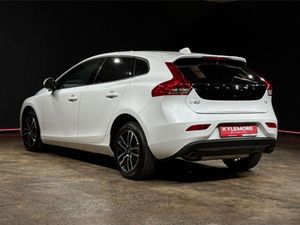 Volvo V40 1.5 Automatic - Upgraded Alloys - Cool - Image 4