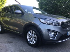 Kia Sorento 2.2 Platinum Edition 7 Seater - Image 3